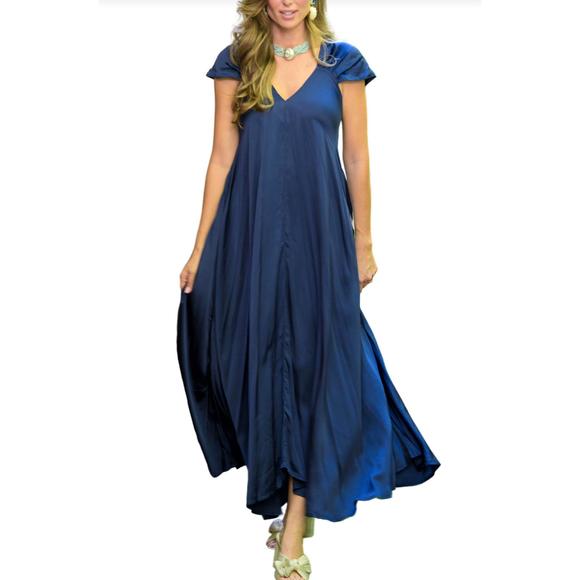 aaliyah blue dress Aaliyah Blue Bandage Midi Dress main image 0